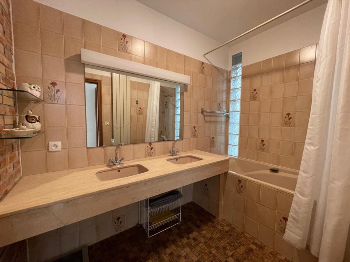 Villa Bord De Mer Avec Jardin Et Wifi Gratuit - Fr-1-361-76 Saint-Pair-sur-Mer Exterior foto